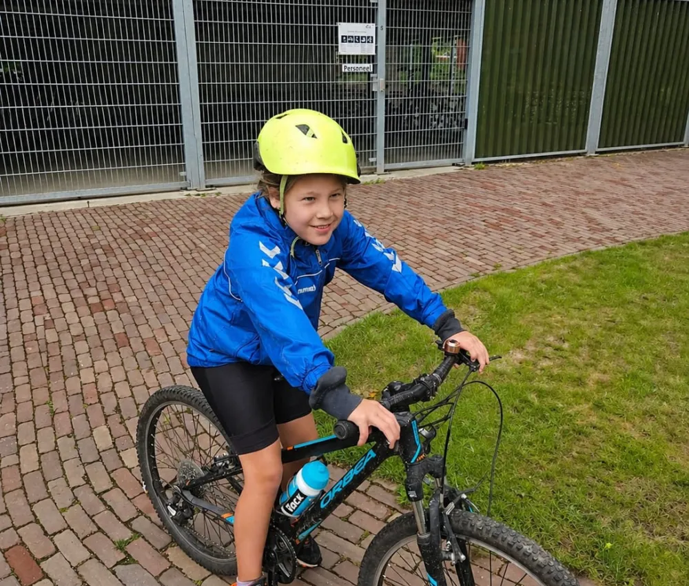 Kato fietst de mini-homeride