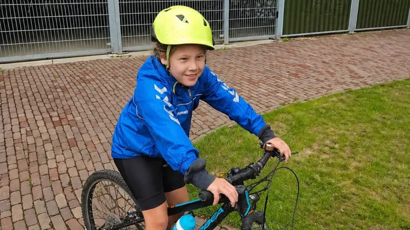 Kato fietst de mini-homeride