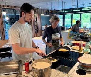 Koken in het Ronald McDonalds Emma Huis Amsterdam 