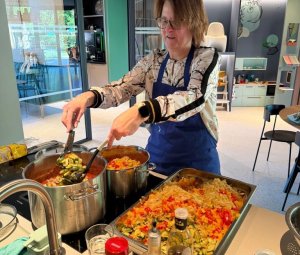 Koken in het Ronald McDonalds Emma Huis Amsterdam 